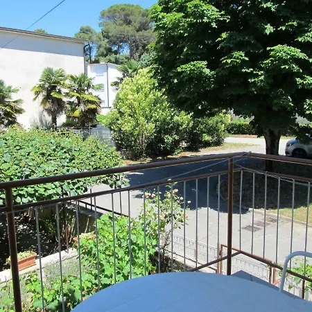 Guest house Vintage &
